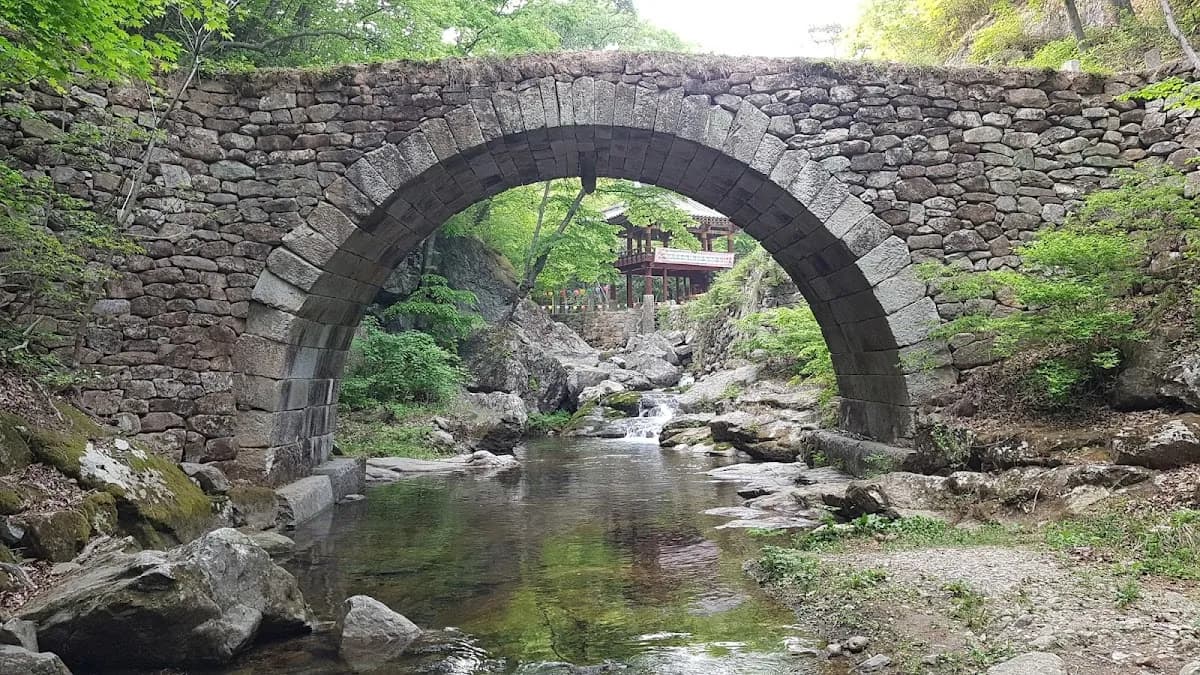Seonamsa Temple (UNESCO) 3