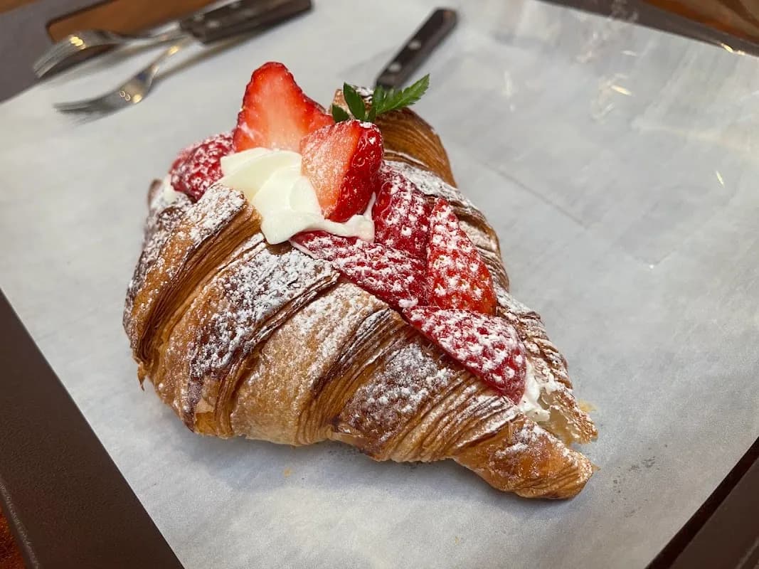 圣水洞大林仓库画廊 3