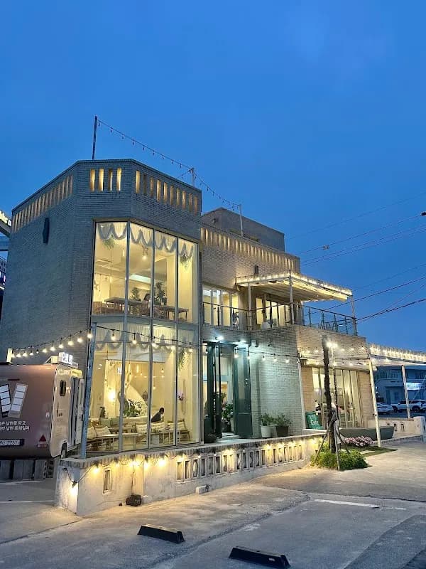Woljeongri Beach Cafe 4