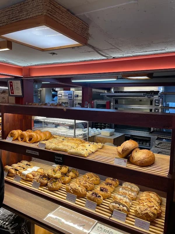 Seongsu Baking Studio 5