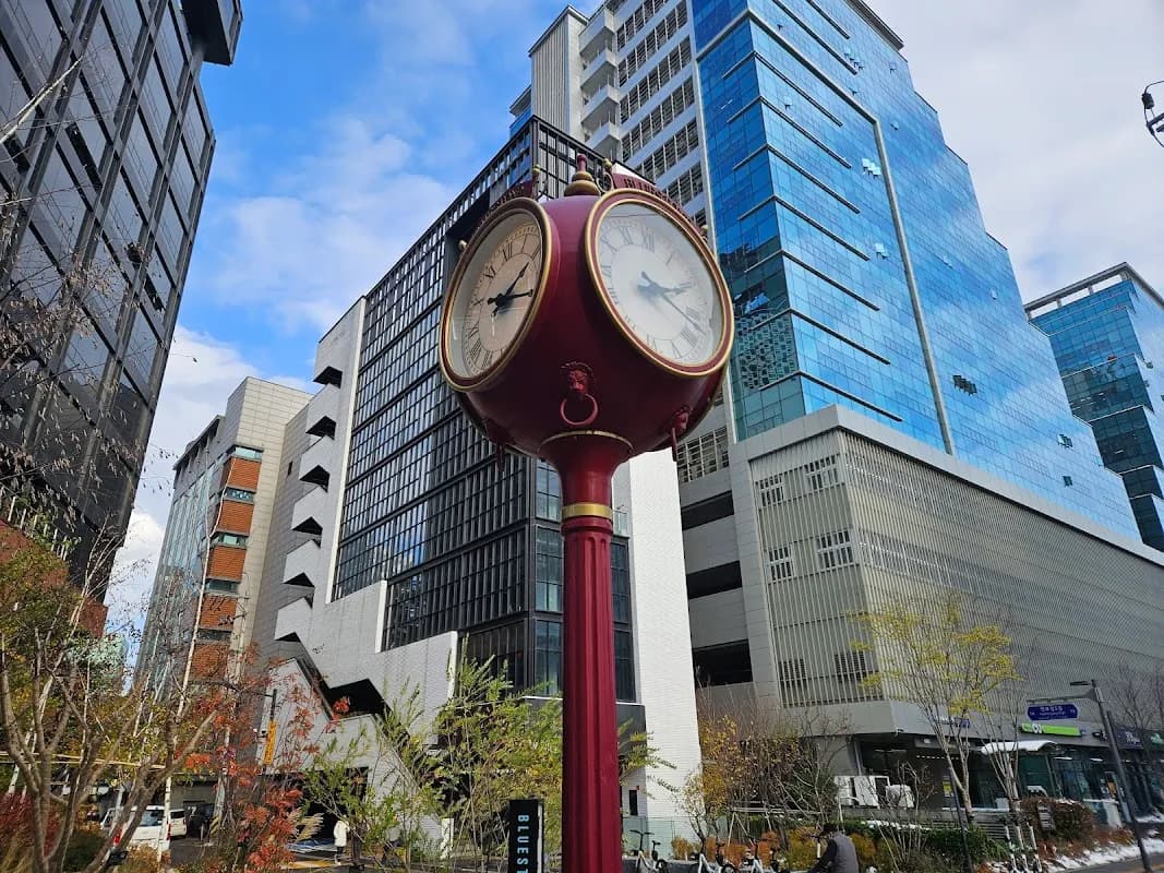 圣水洞咖啡街区 3