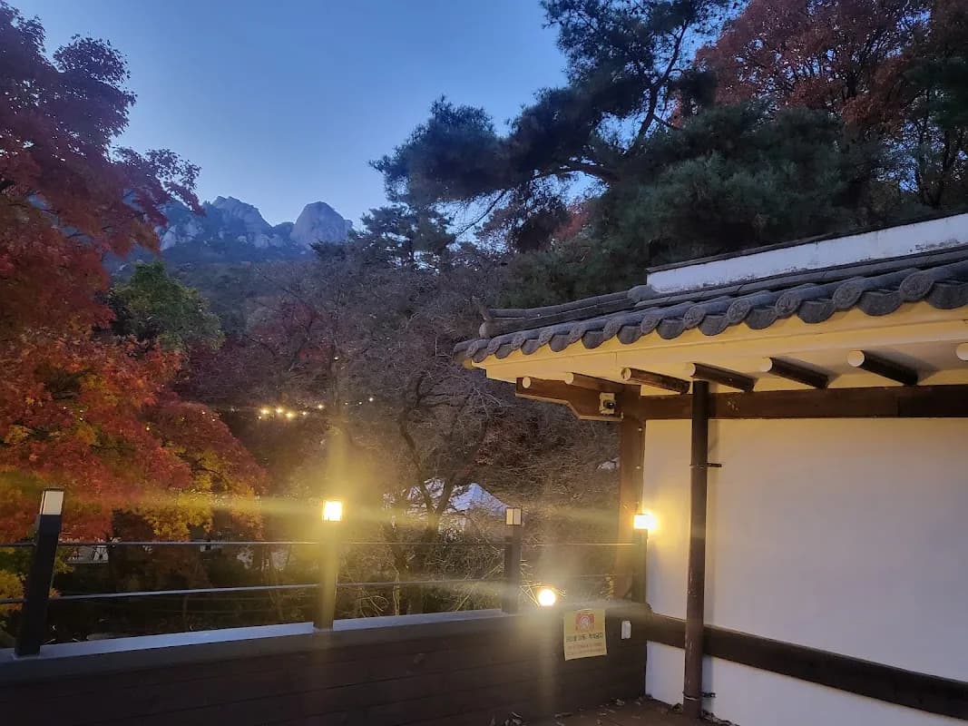 韩屋咖啡馆善云阁 10