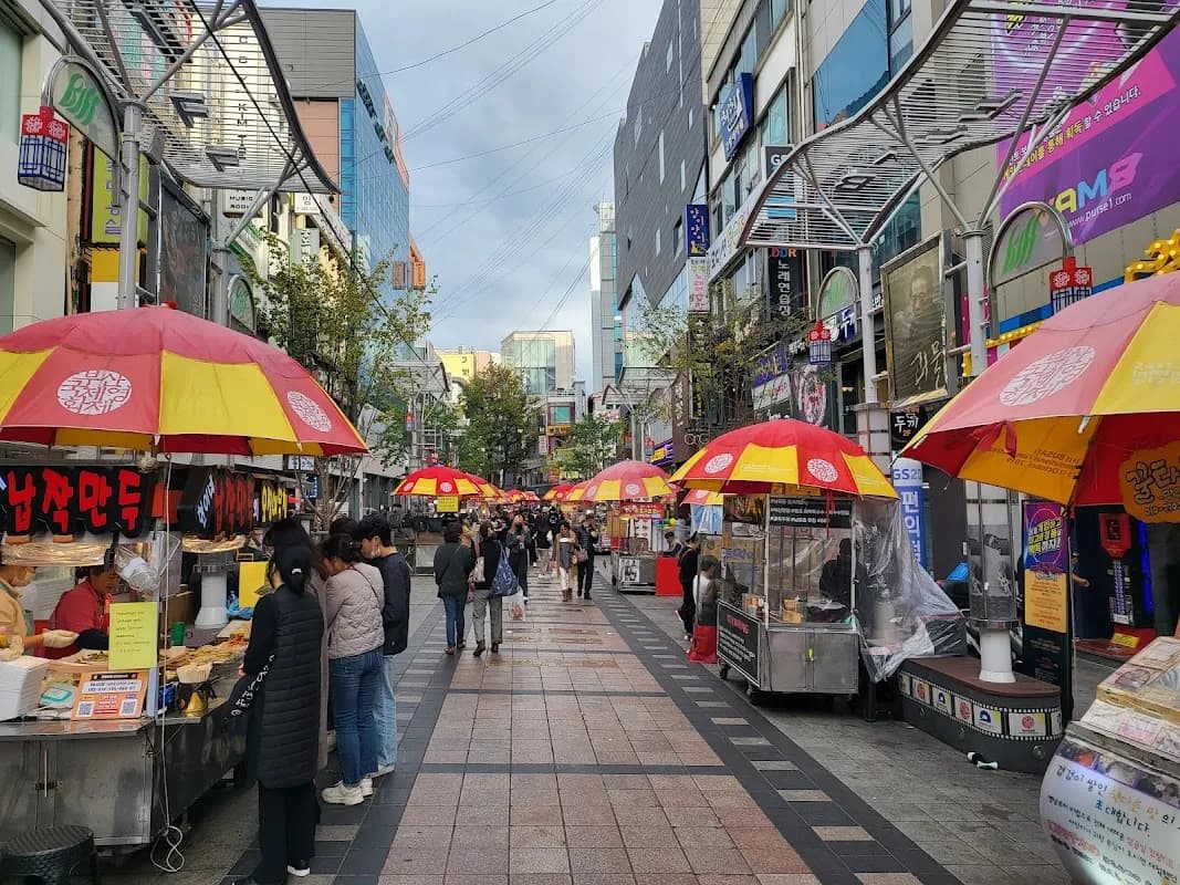 BIFF广场奶奶紫菜包饭 3