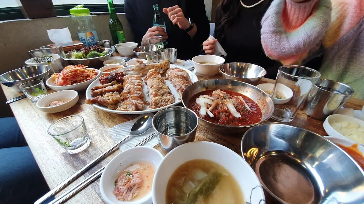 허브족발 1호점 2