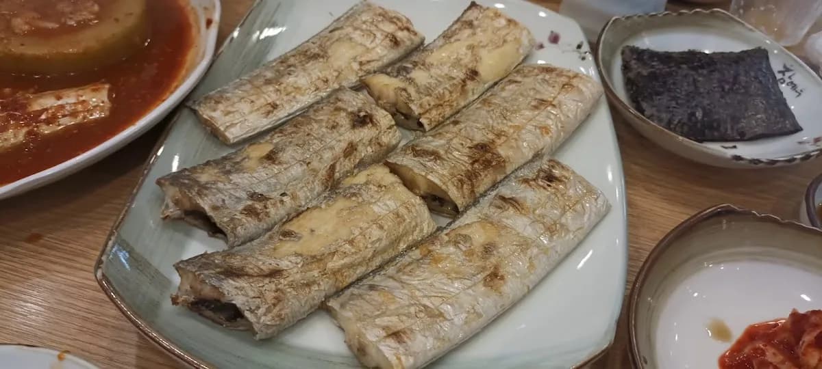 Jeju Galchi Jorim (Braised Hairtail Fish) 5