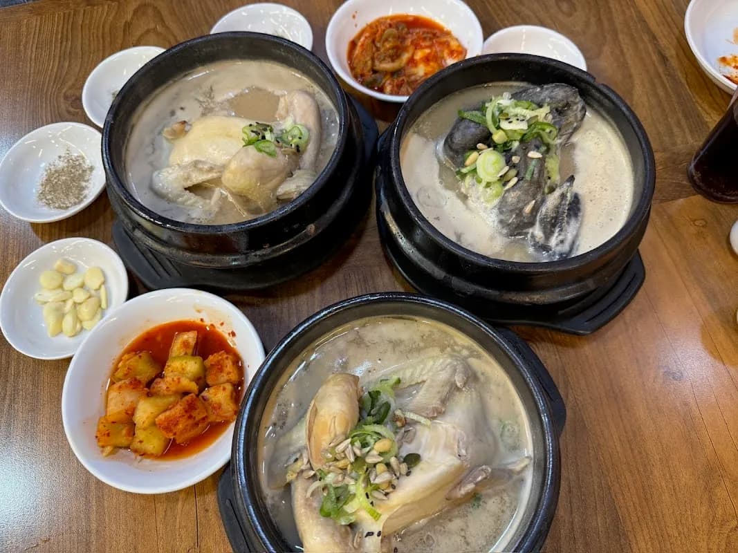 土俗村参鸡汤 4