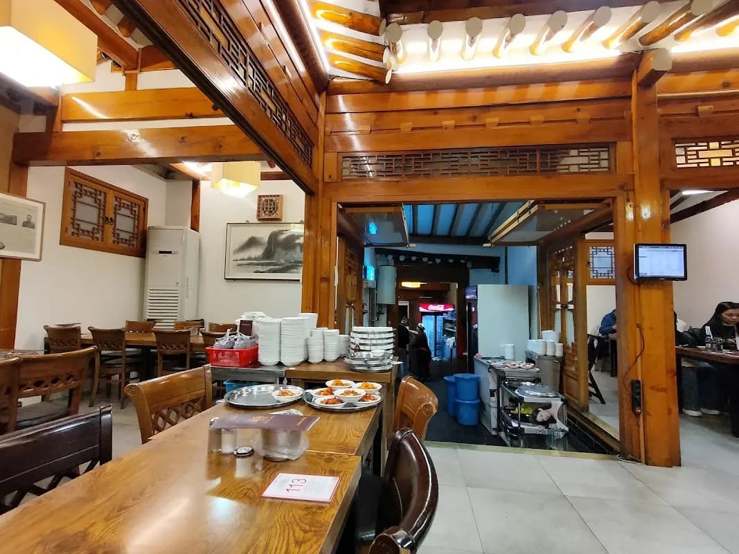 土俗村参鸡汤 5