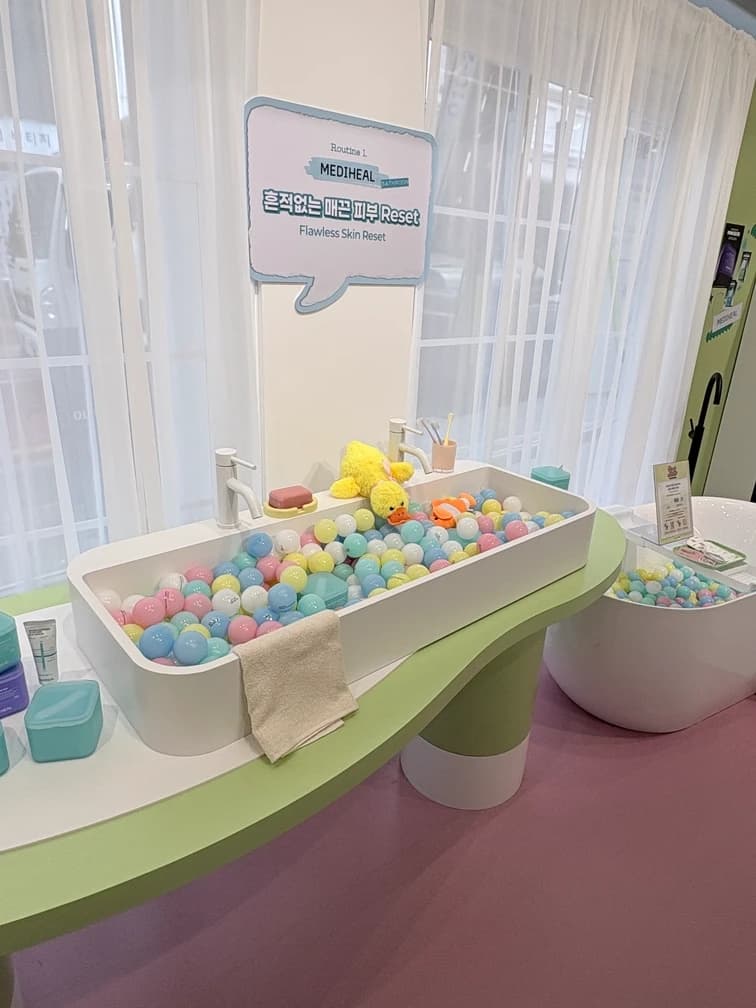 READY FOR SCHOOL? at TrendPod by Olive Young Hongdae 5