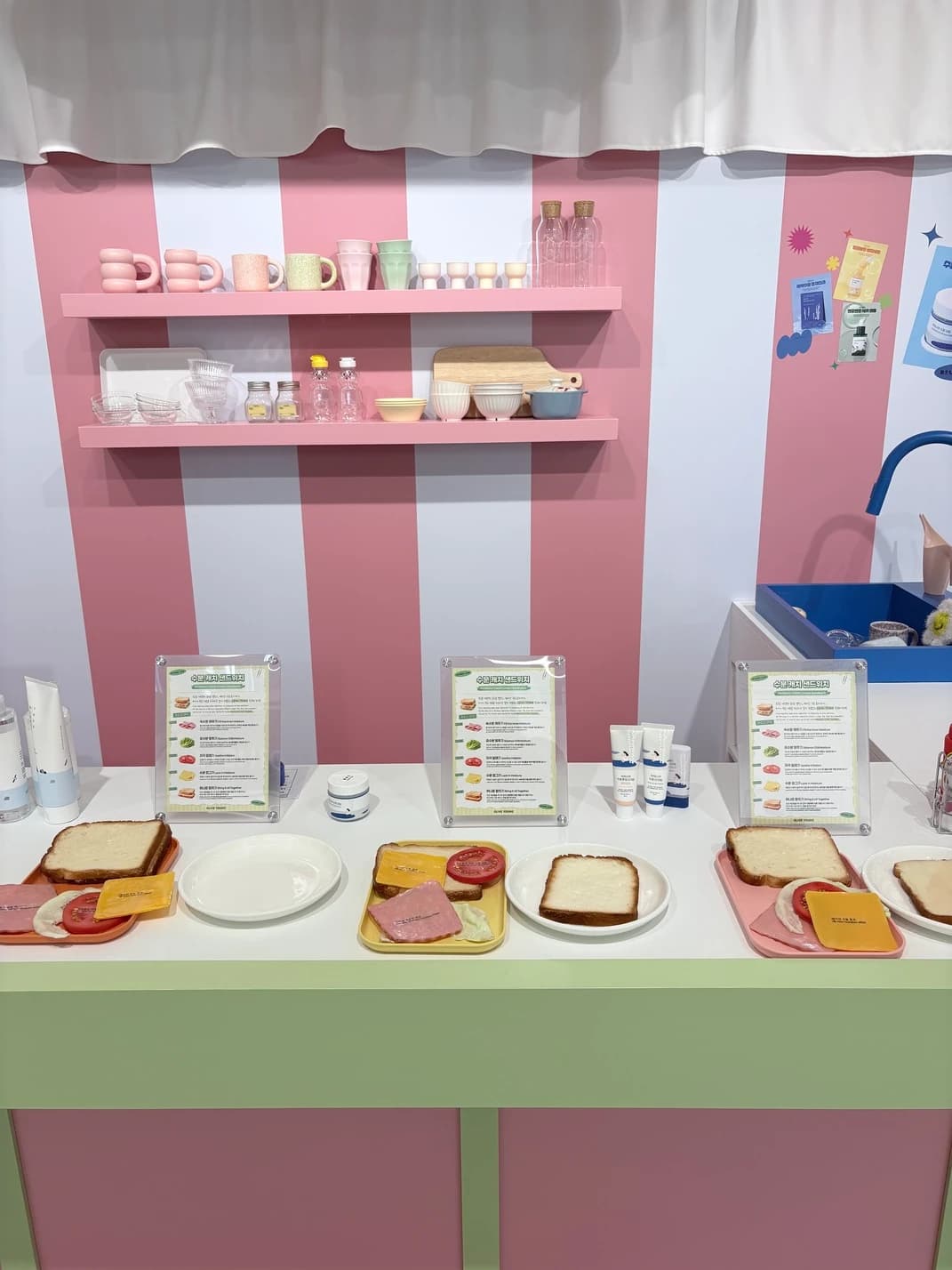 READY FOR SCHOOL? at TrendPod by Olive Young Hongdae 7