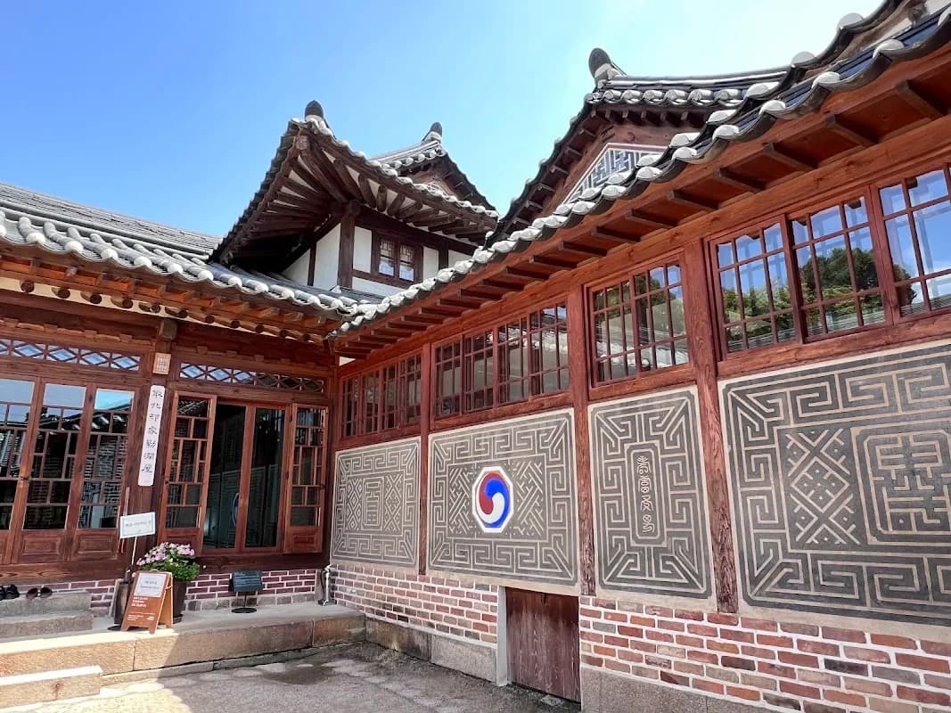 Bukchon Hanok Village 5