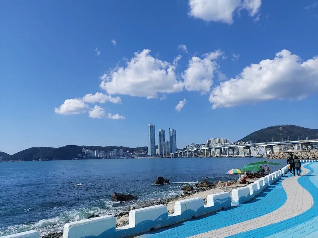 Huinnyeoul Culture Village 3