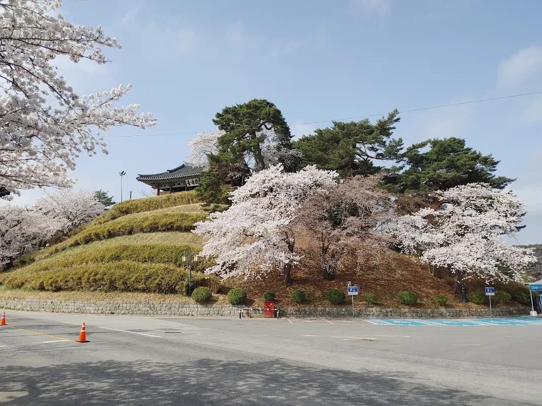 Gyeongpodae Pavilion 2