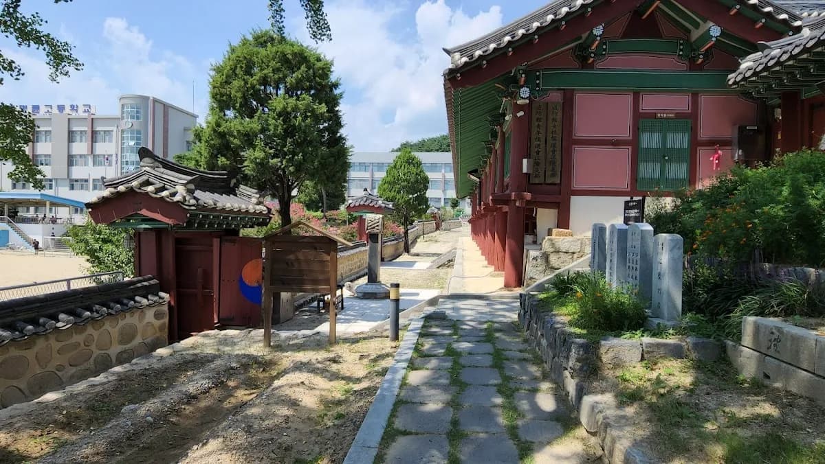 Gangneung Hyanggyo (Confucian School) 3