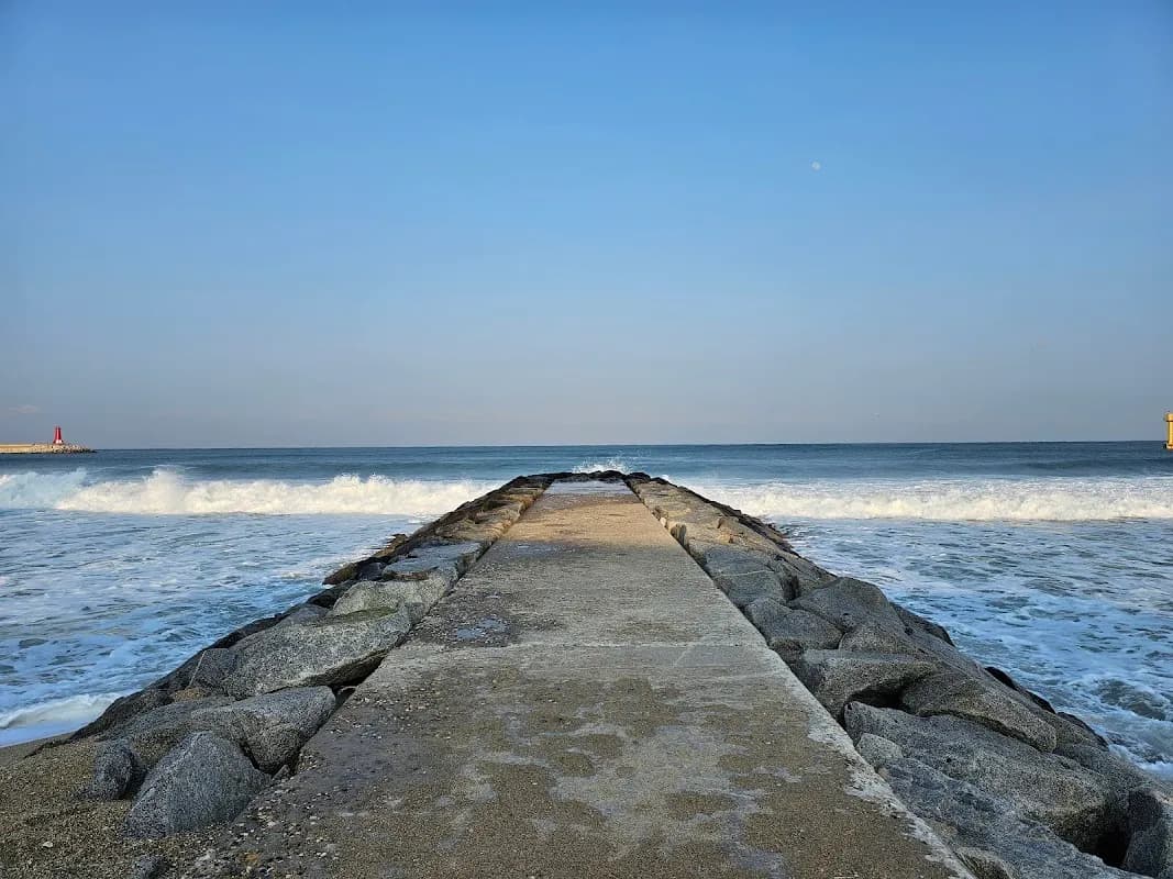 Jumunjin Breakwater