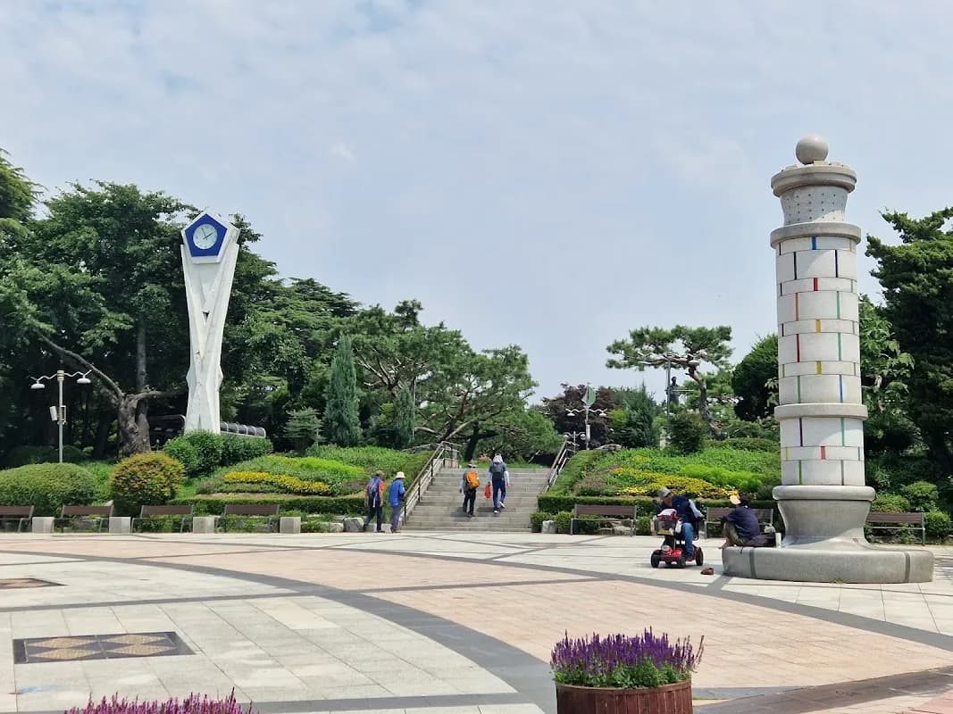 Jayu (Freedom) Park 4