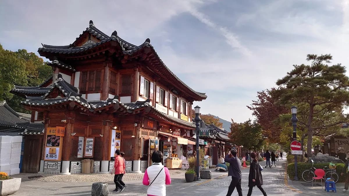 Jeonju Hanok Village 3