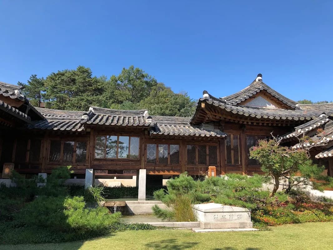 Feel the Presence of BTS in Seoul Hanok 2
