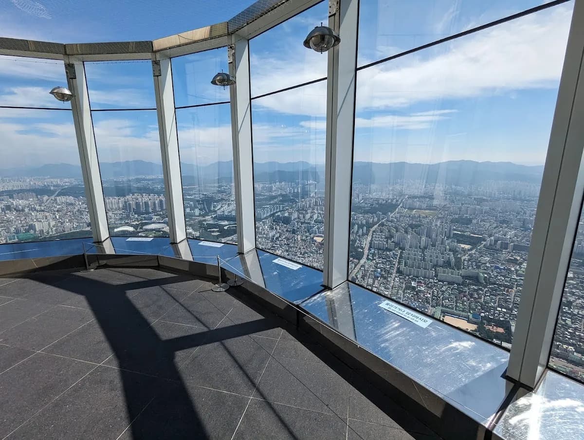 Lotte World Tower & Seoul Sky 3
