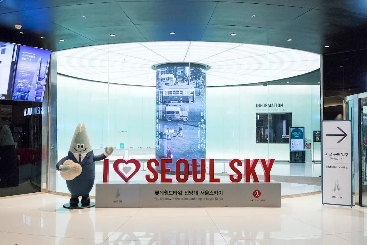 Lotte World Tower & Seoul Sky 4