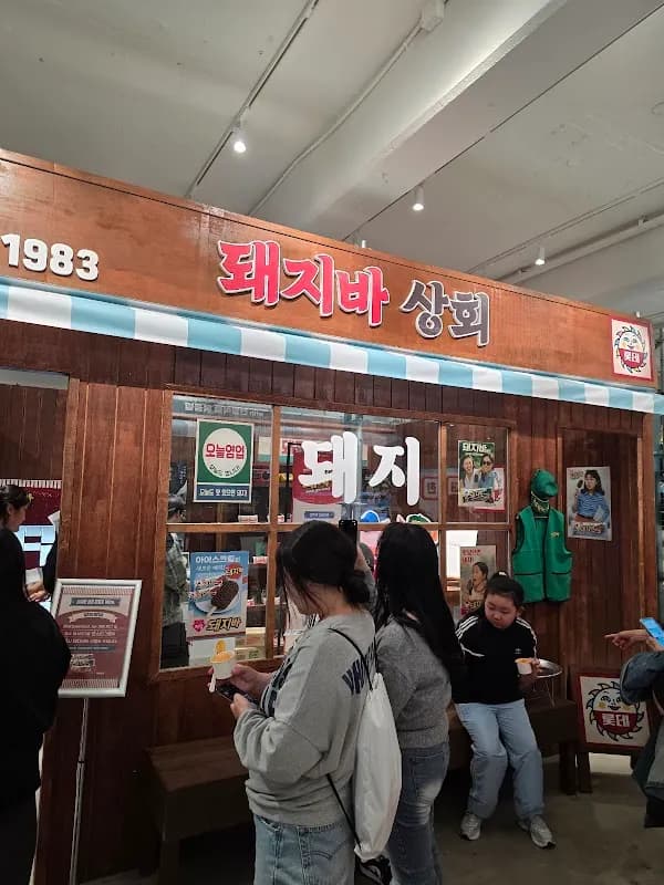 Seoul's Hippest Neighborhoods: Seongsu & Hannam 1N2D 3