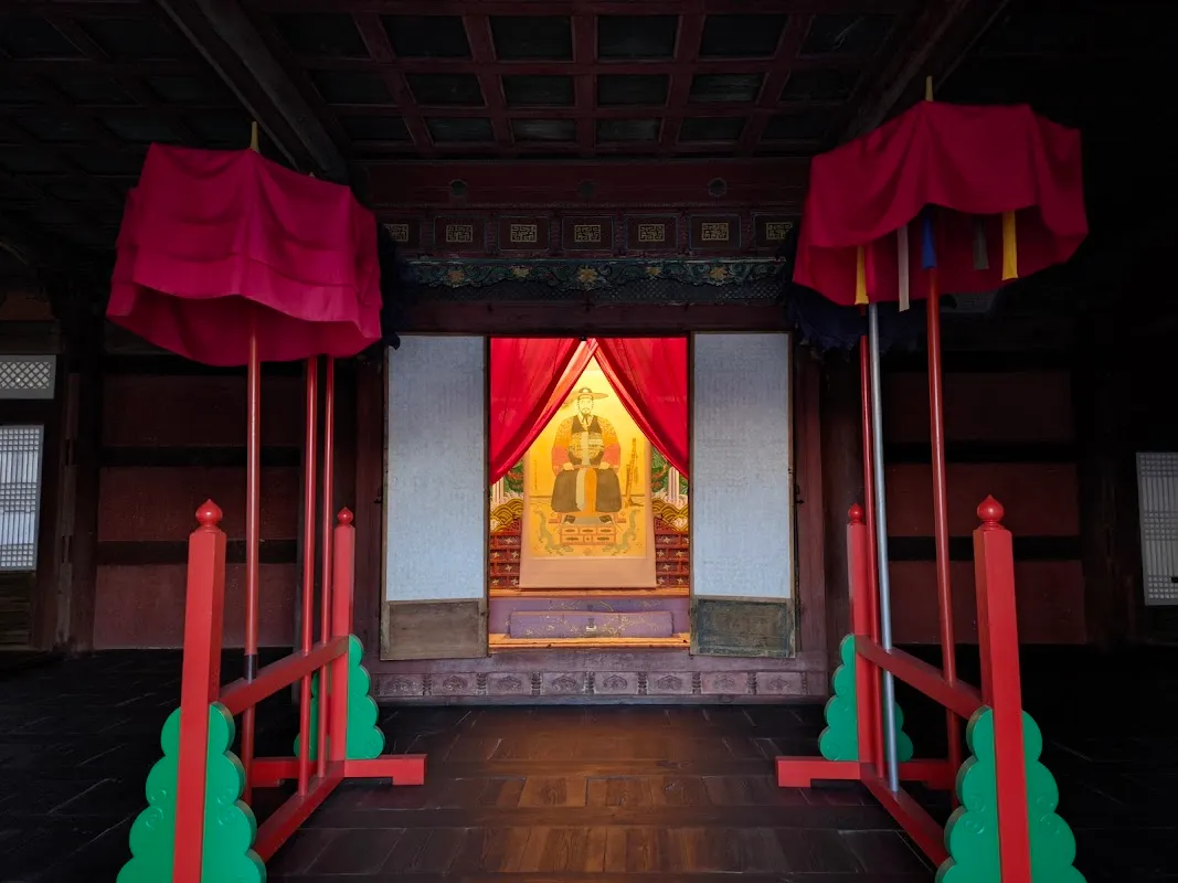 Hwaseong Fortress Night Illumination 4