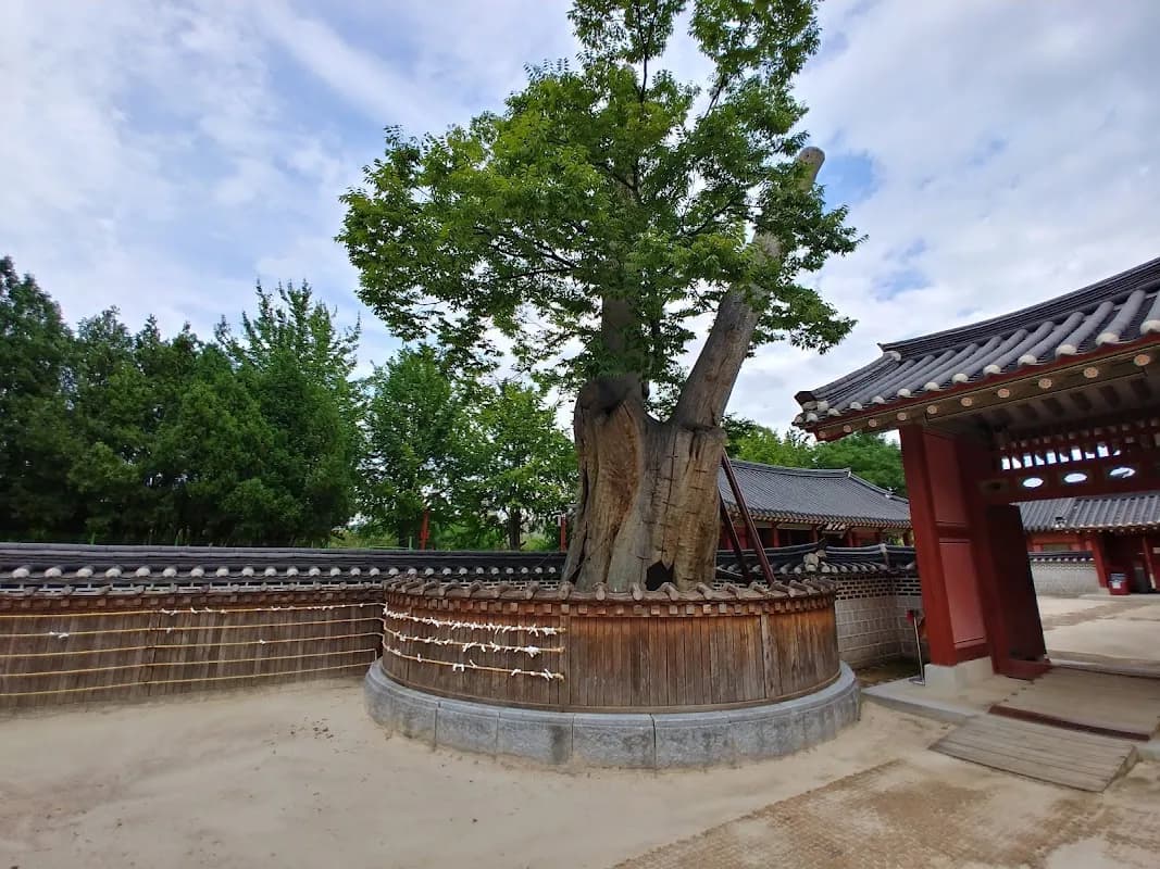 Hwaseong Fortress Night Illumination 5