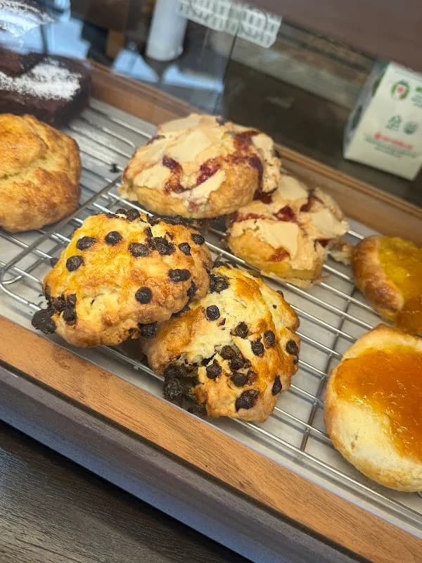 Haenggung-dong Cafe Street 3