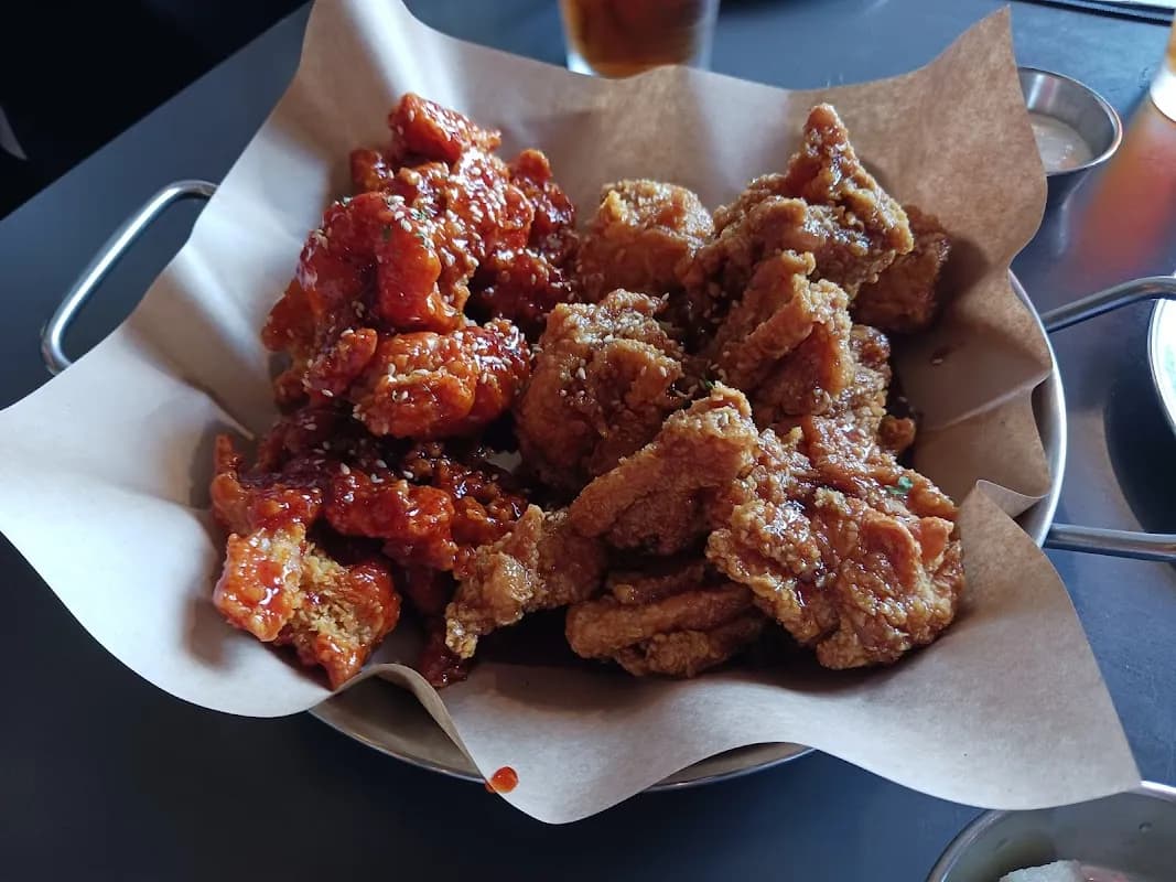 Gwangalli Chimaek (Chicken & Beer) 4