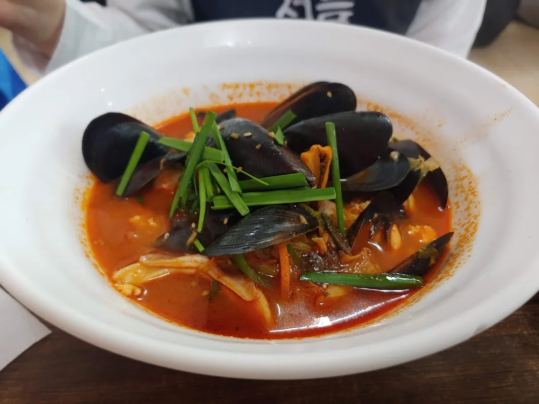 Chodang Sundubu Village 3