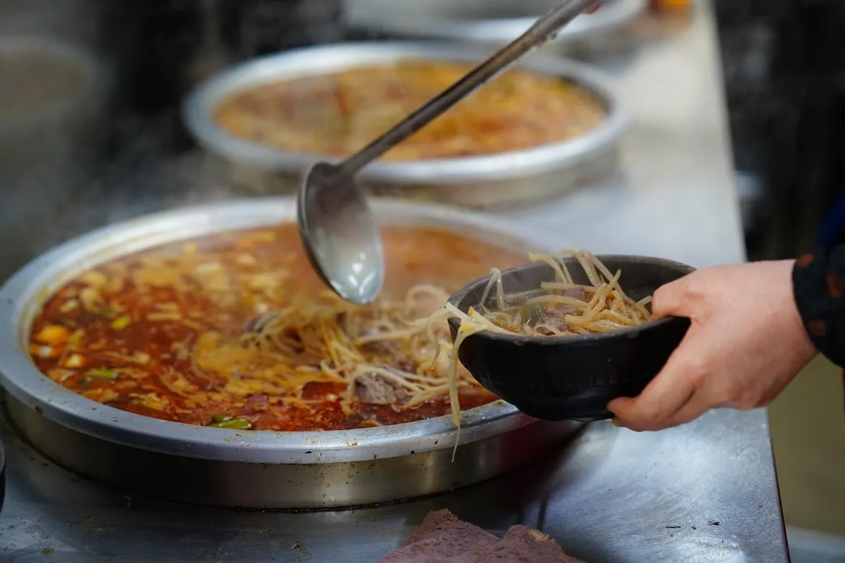 Haeundae Wonjo Halmae Gukbap 2