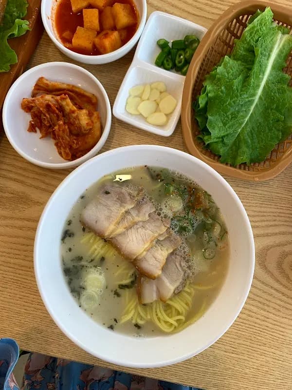 Jeju Grandma's Gogi-Guksu (Pork Noodle Soup) 3