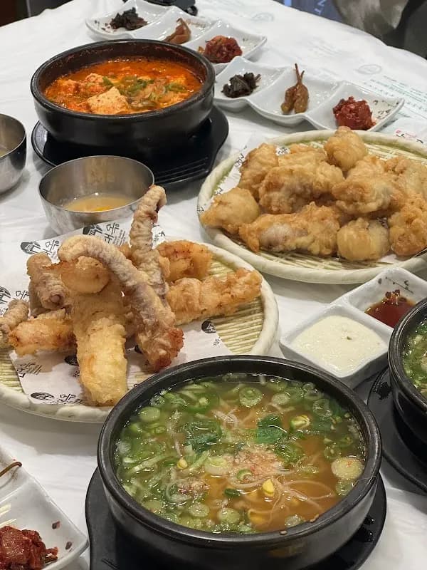 Jeonju Bean Sprout Soup (Kongnamul Gukbap) 3