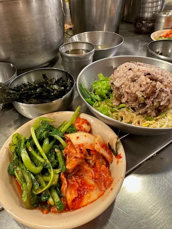 Namdaemun Kalguksu Alley 2