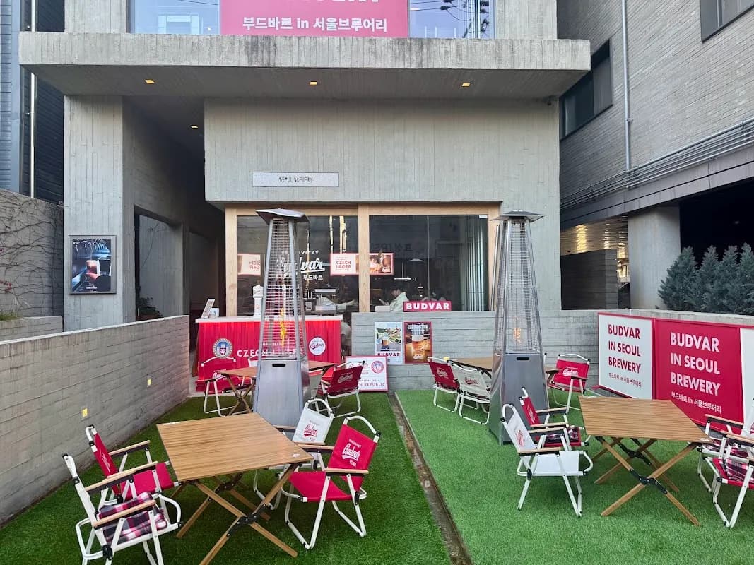 Seoul Solo Dining: Best Restaurants for One 7