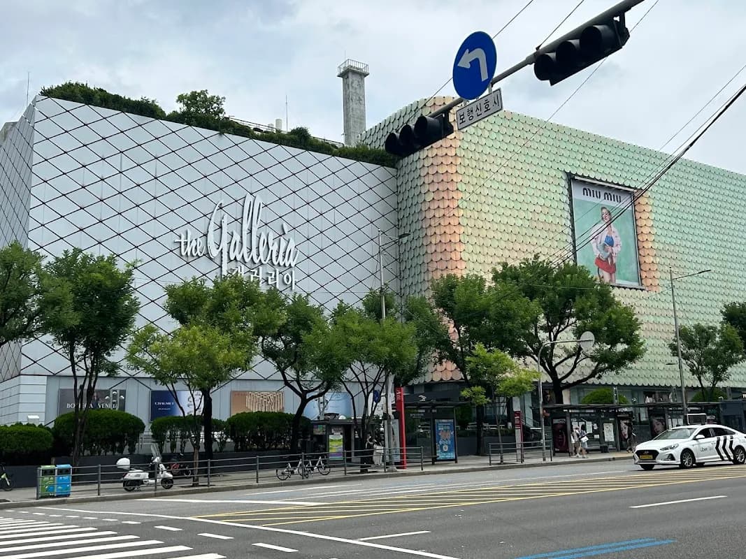 Apgujeong Rodeo Street 3