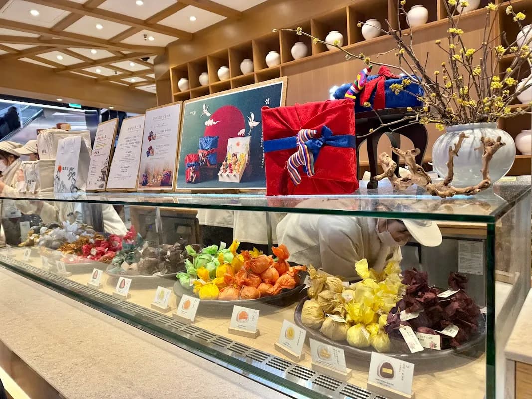 Lotte Mart Seoul Station 2