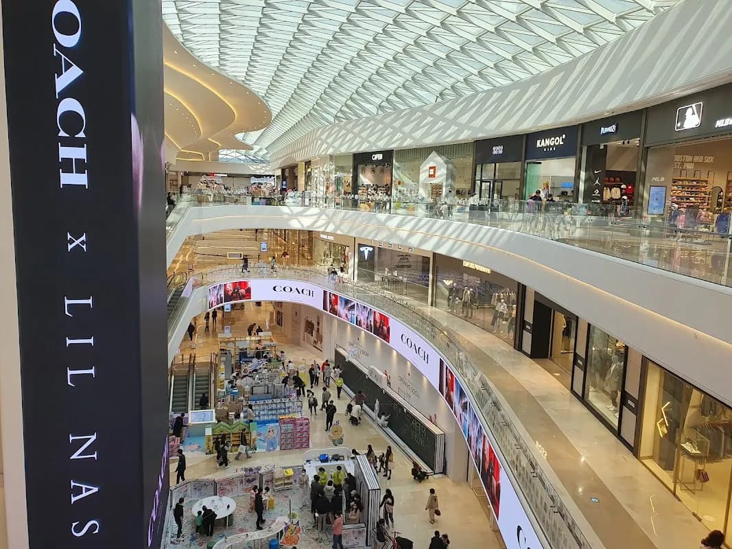 Traders Wholesale Club 5